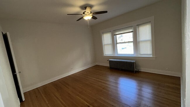 Photo - 1454 W Fargo Ave Unidad 1B