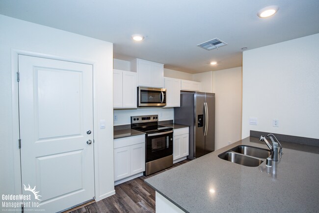 Photo - Brand New 3Bdm 2.5Ba Townhome in Aliante!