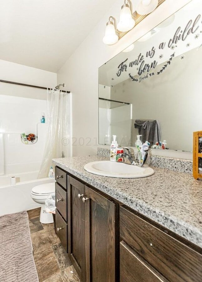 Photo - Beautiful 3 bedroom, 2 bath single family home located in South Moorhead.