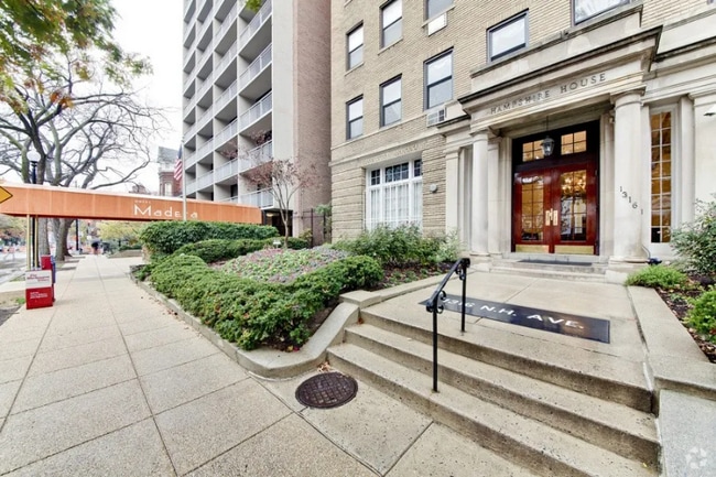 Building Photo - 1316 New Hampshire Ave NW Rental