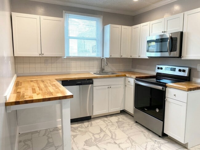 Photo - 520 E Anderson St Unit 520 E Anderson