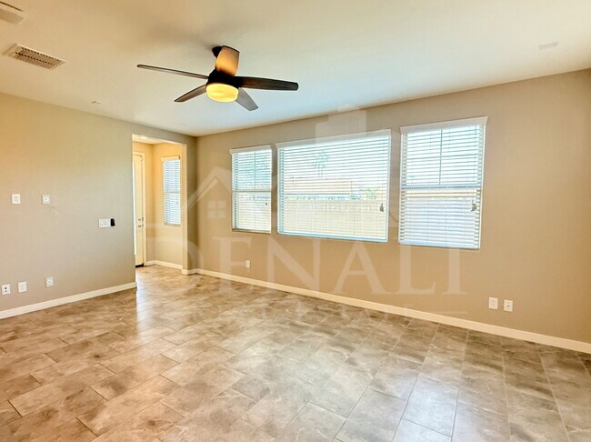 Photo - 651 N Abalone Dr