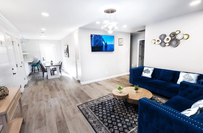 Photo - 451 E Lincoln Ave Unit ID1471809P