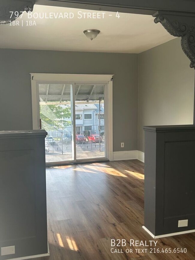 Building Photo - 797 Boulevard St Unit 4 Rental