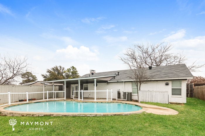 Photo - 2611 Elk Grove Rd