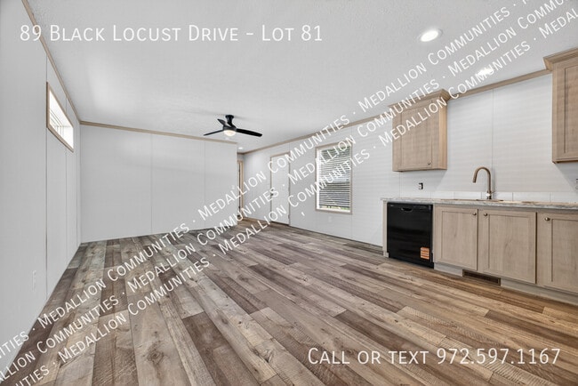 Photo - 89 Black Locust Dr