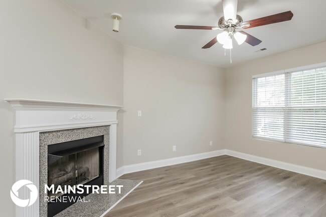 Photo - 1806 Savannas Run Dr