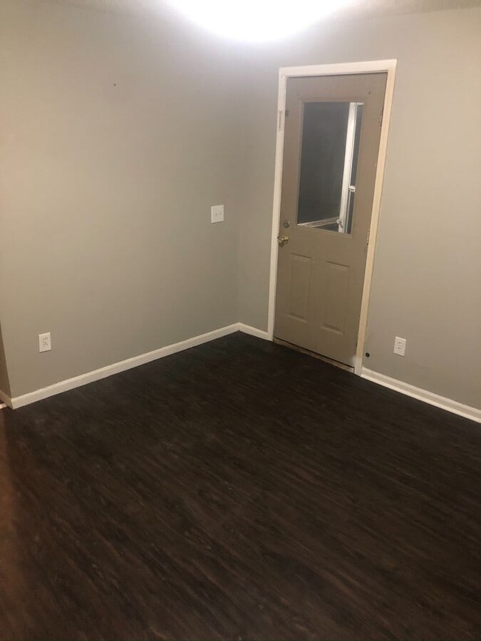 Photo - 857 E Walnut St Unit 03