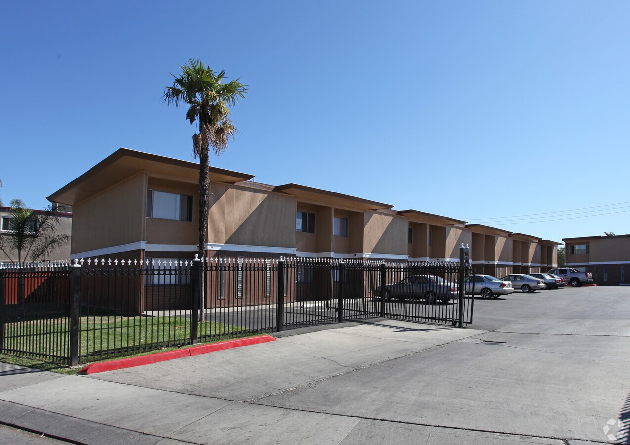 Manchester Townhomes - Manchester Townhomes