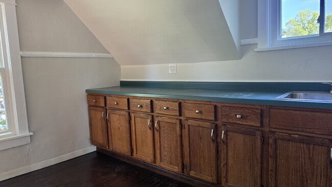 Photo - Refurbished 2 Bedroom Upper in Appleton Unit #2