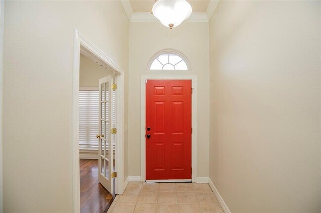 Photo - 139 Fox Run Cir