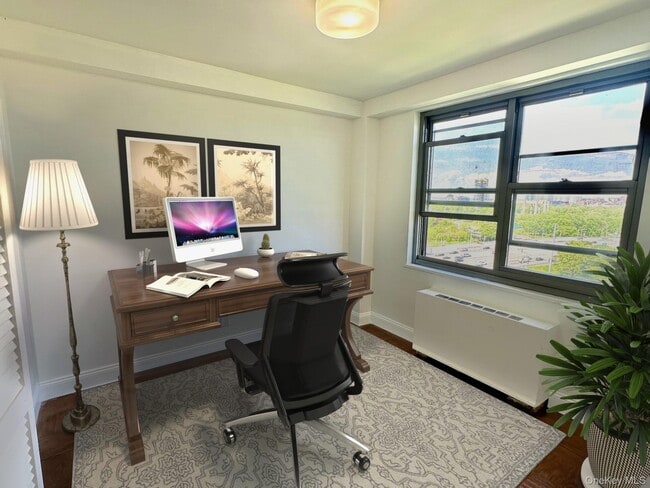 Photo - 61-20 Grand Central Pkwy Unit A1402