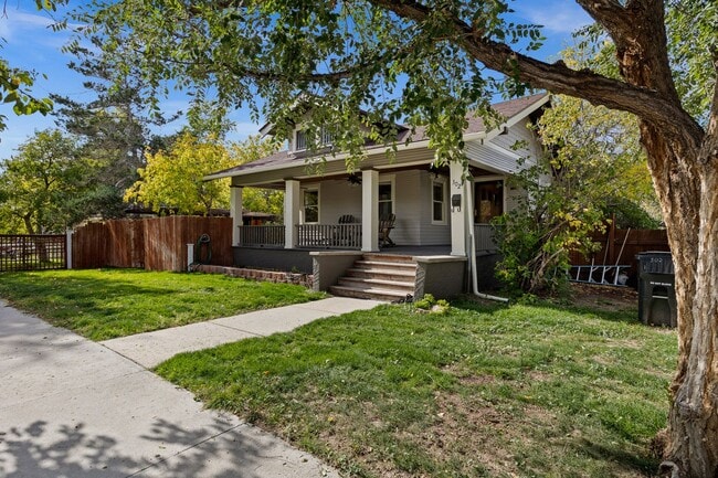 Photo - Big Tree Charmer 2 bed 1 bath.