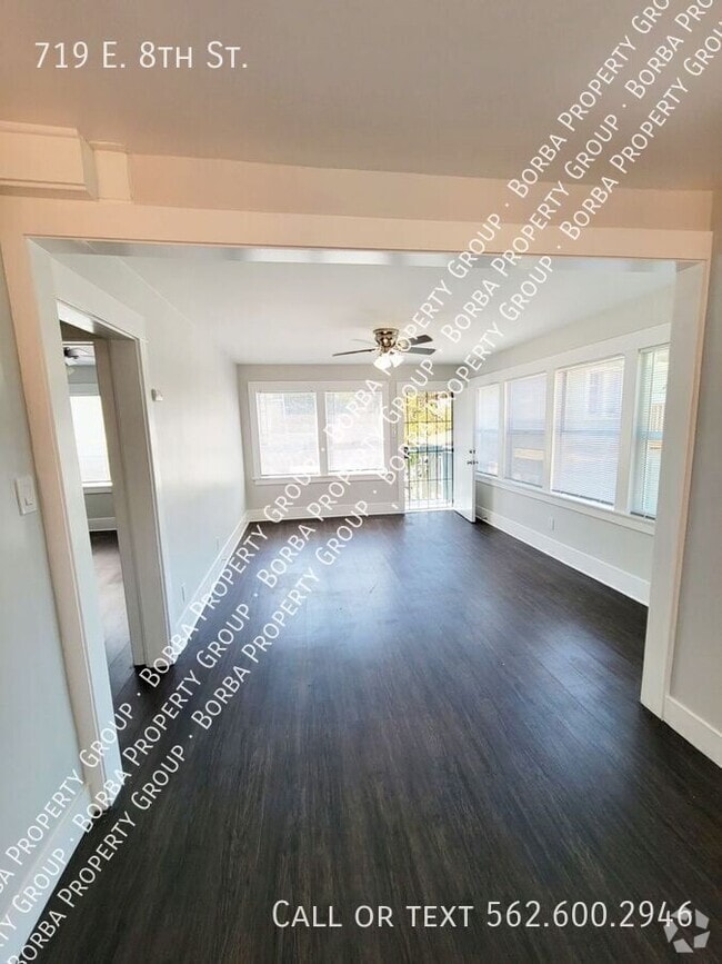 Building Photo - 719 E 8th St Rental