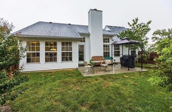 Photo - 4405 Lotus Ln