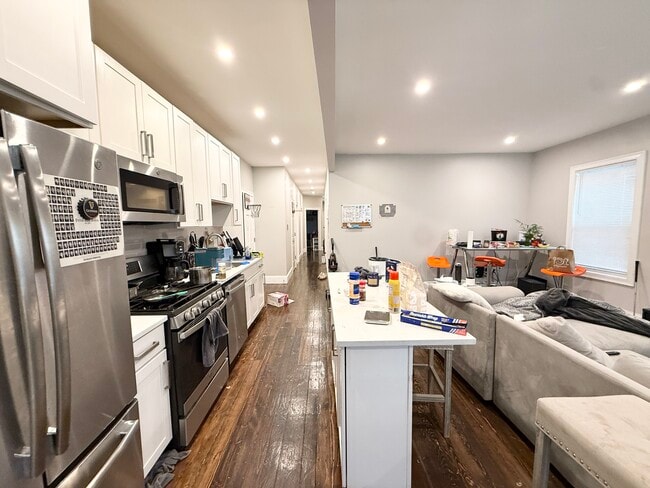 Photo - 91 Hillside St