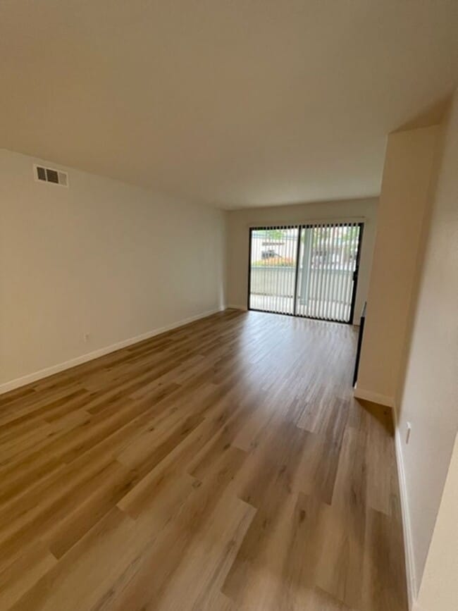 Photo - Large 2 Bedroom, 2 Bath Condo with 2 Parki... Unit A