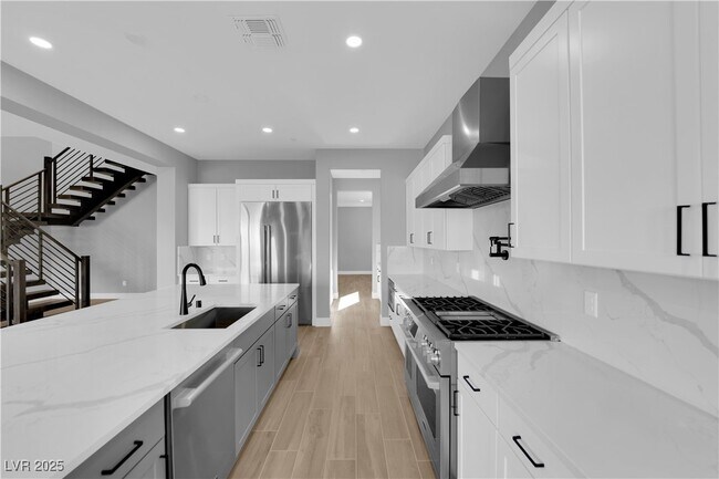 Photo - 10648 Stone Ledge Ave