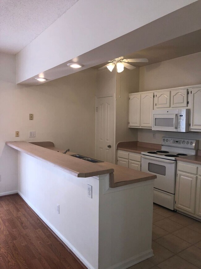Photo - 4841 Strand Dr