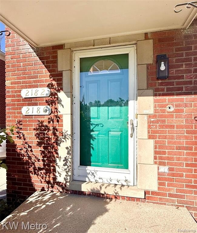 Photo - 2180-2182 Vernier Rd