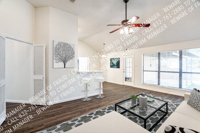 Photo - 1538 Evergreen Dr