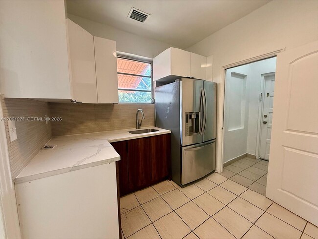 Photo - 1779 SW 16th Ter