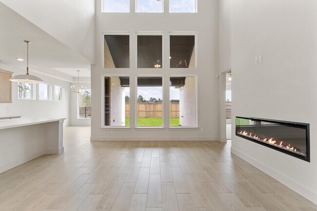 Photo - 407 Mathis Lk Ct