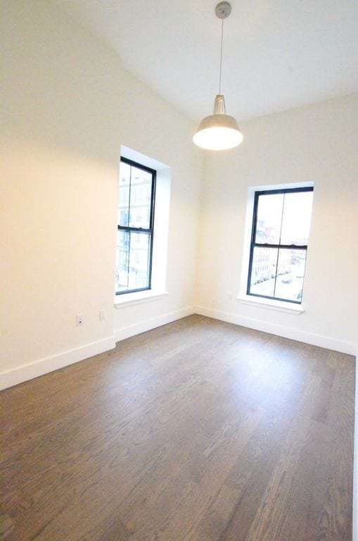 835 DeKalb Ave Unit 3L
