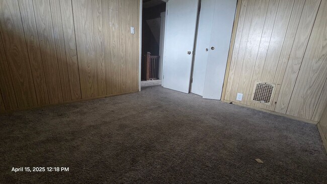 Photo - 1007 Wool St