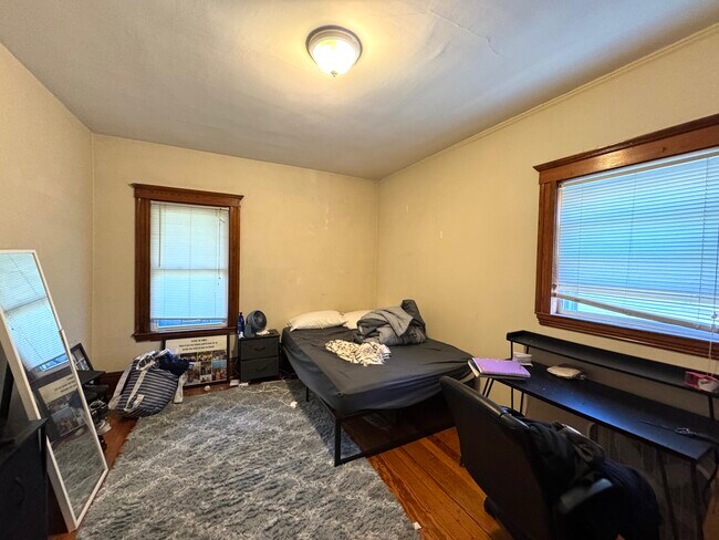 Photo - 258 Boston Ave