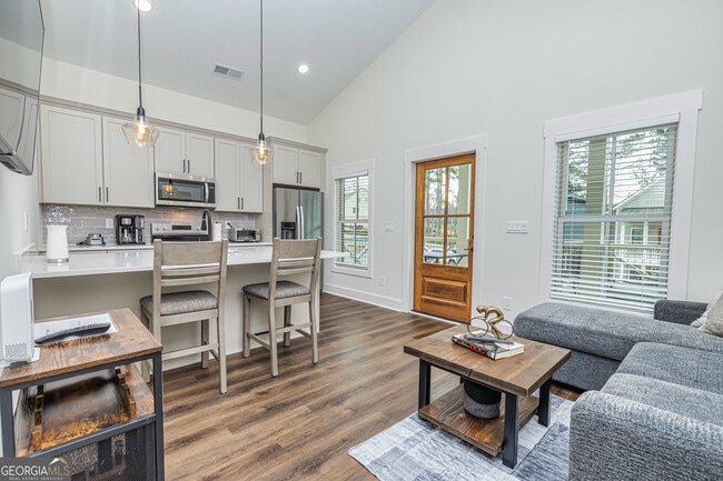 Photo - 3045 State St Unit FURNISHED / UTILITIES