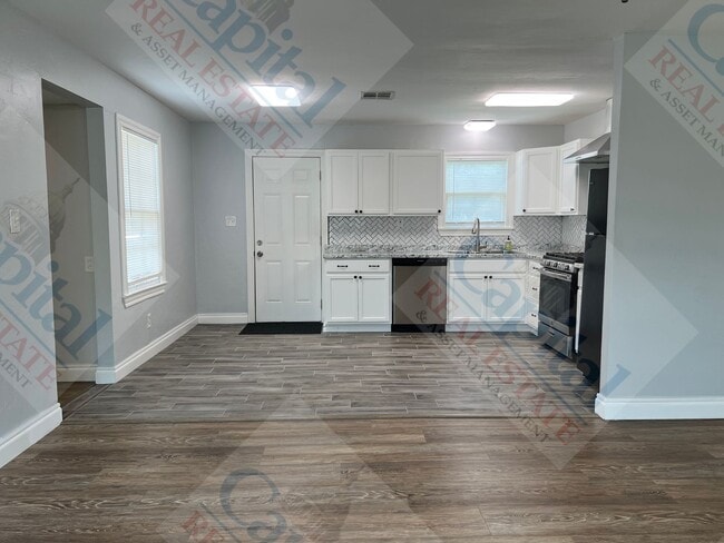 Photo - Charming 3 Bedroom