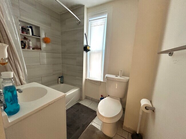 Photo - 57 Judson St Unit 2