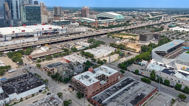 Photo - 2205 McKinney St Unit 510