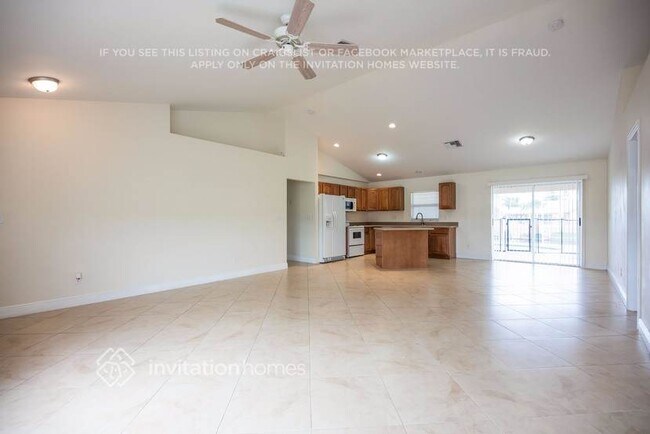 Photo - 921 NW 3rd Pl