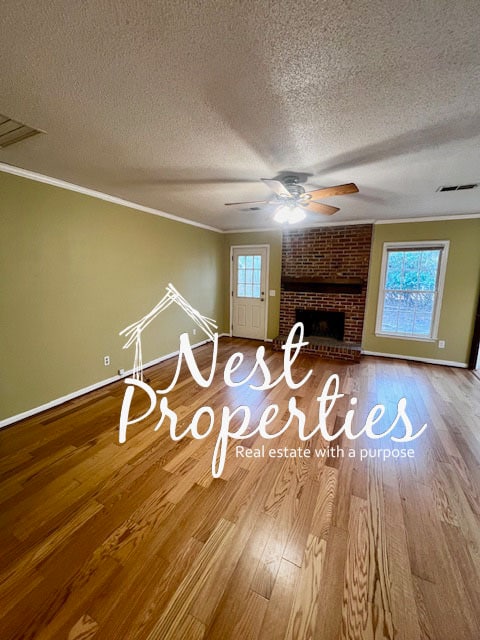 Photo - 325 Southampton Dr