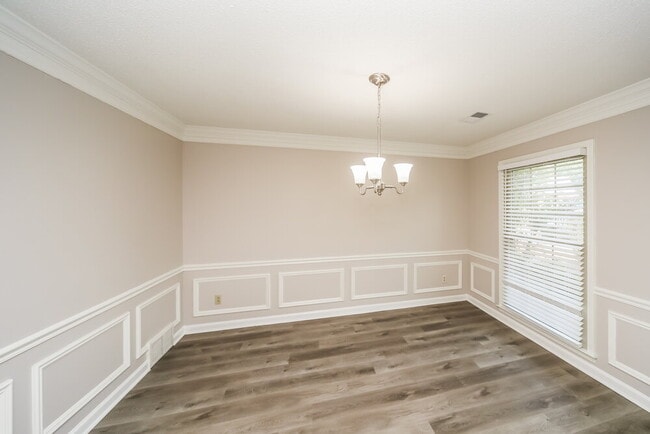 Photo - 5005 Cottage Ln