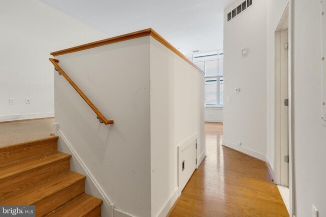 Photo - 23 S 23rd St Unit 3E