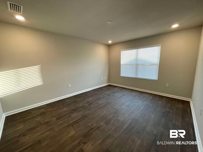 Photo - 20651 Mercury Dr