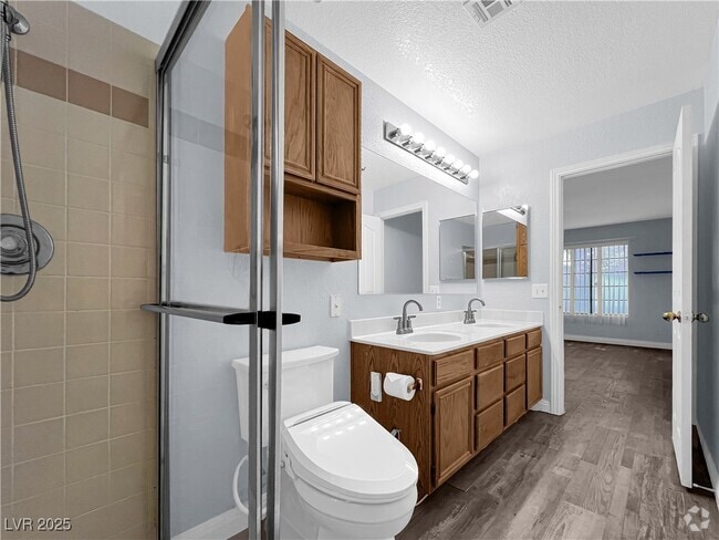 Building Photo - 2627 S Durango Dr Unit 101 Rental