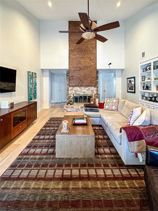 Photo - 1201 Pech Rd