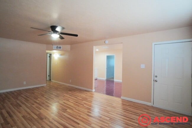 Photo - Charming 3 Bedroom in Delano!
