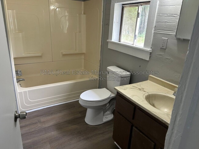 Photo - 507 W Cherry St