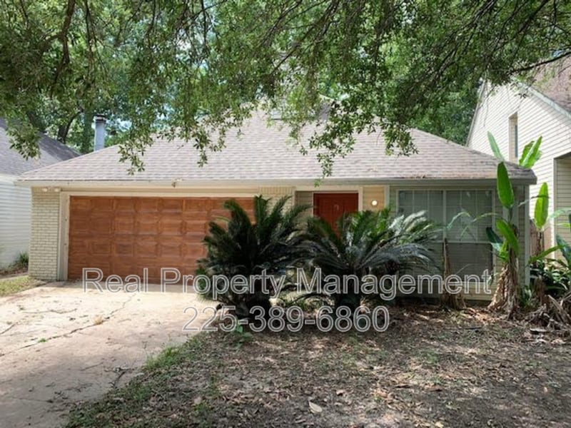 Photo - 9147 Fox Run Ave.