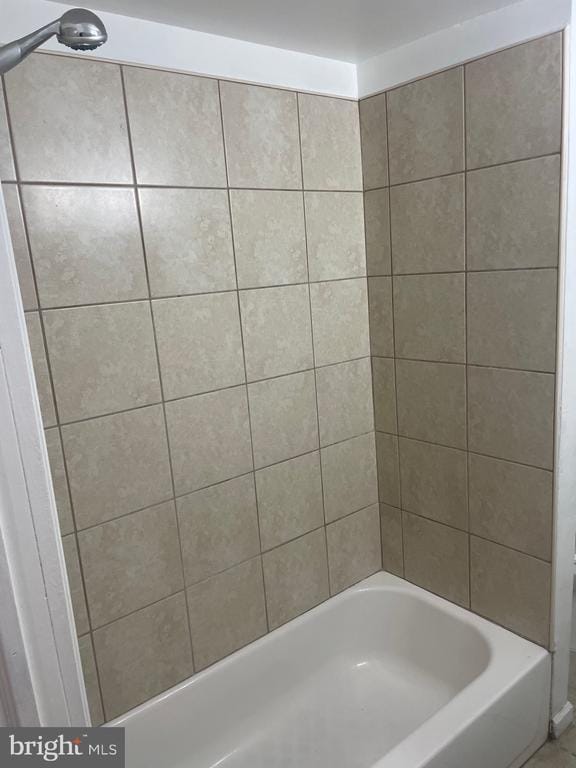 Photo - 5414 Sansom St