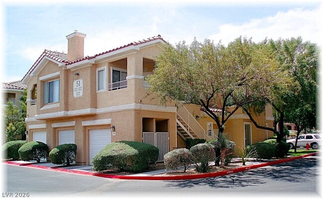 Building Photo - 251 S Green Valley Pkwy Unit 5112