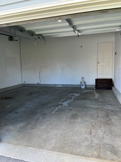 Garage - 13331 John Martin Dr