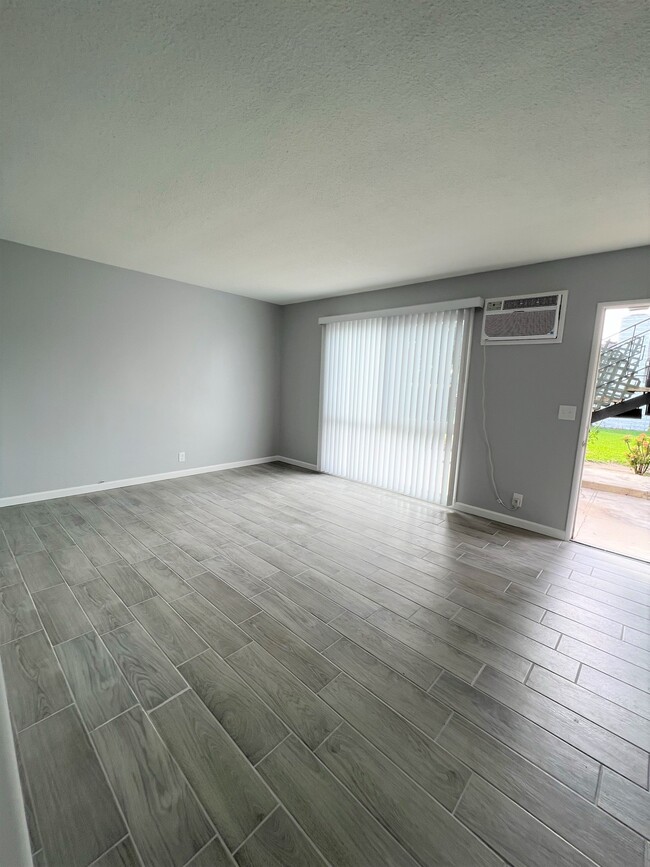 Photo - 201 N Montague Ave Unit A