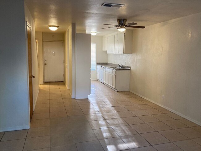 Photo - 975 Murrieta Blvd Unit 975 Murrieta Blvd 29