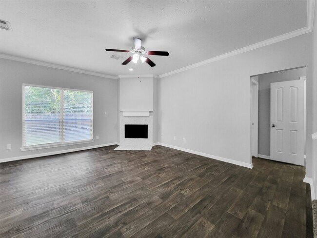 Photo - 13618 Cedar Point Dr